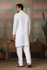 White Embroidered Men’s Kurta